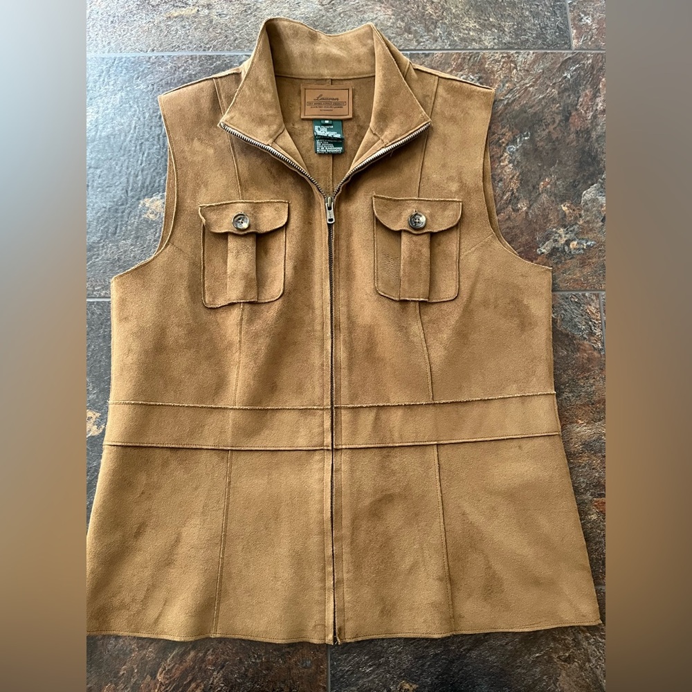 Lauren Dry Goods Co.(Ralph Lauren) faux suede classic chic vest. Size small - Picture 6 of 13